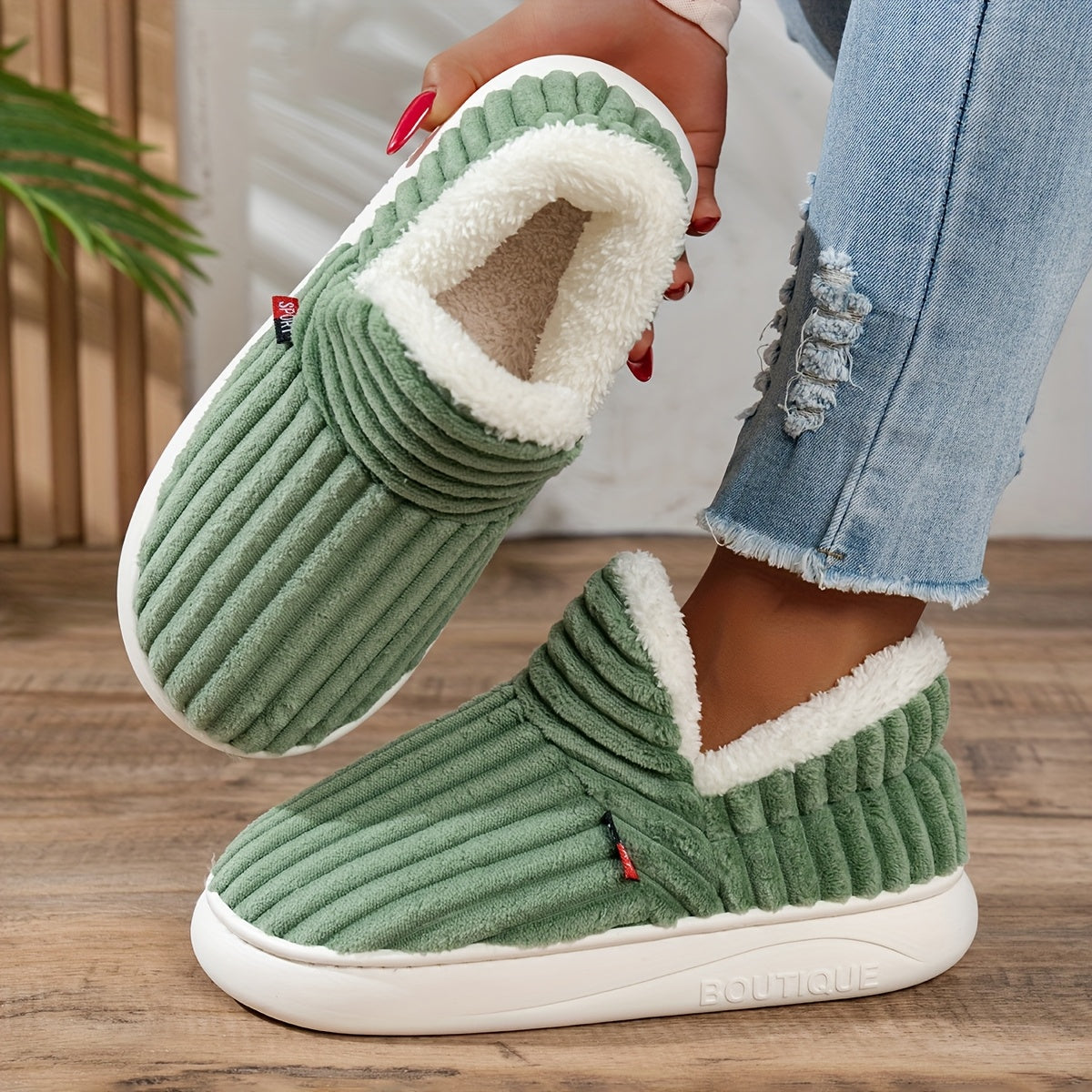 Mira™ | Morbide Pantofole da Lounge