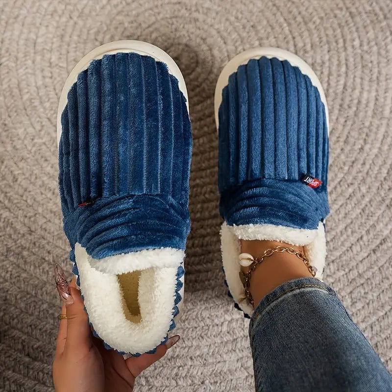 SnuggleStep™ | Pantofole unisex in peluche antiscivolo