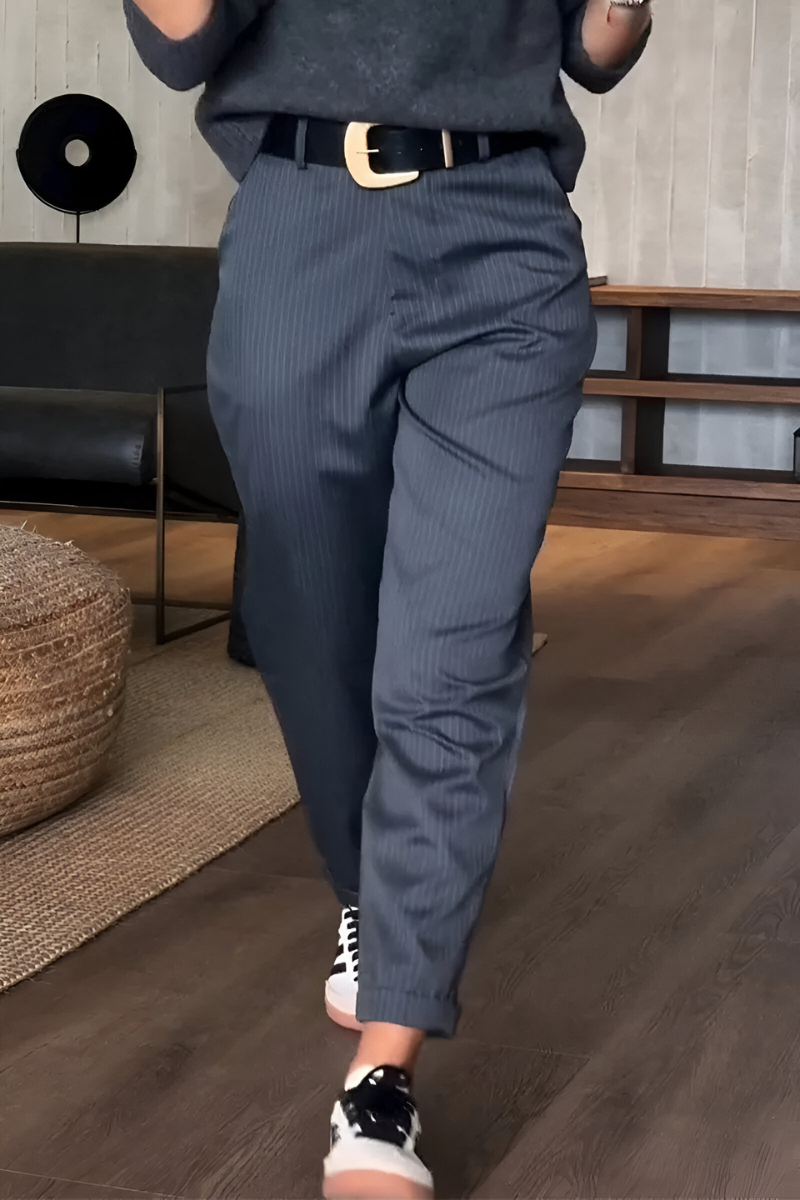 Niva™ | Elegante pantalone a righe
