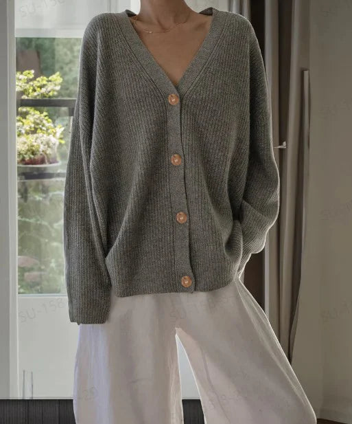 Julia™ | Un Versatile Maglione Con Scollo a V