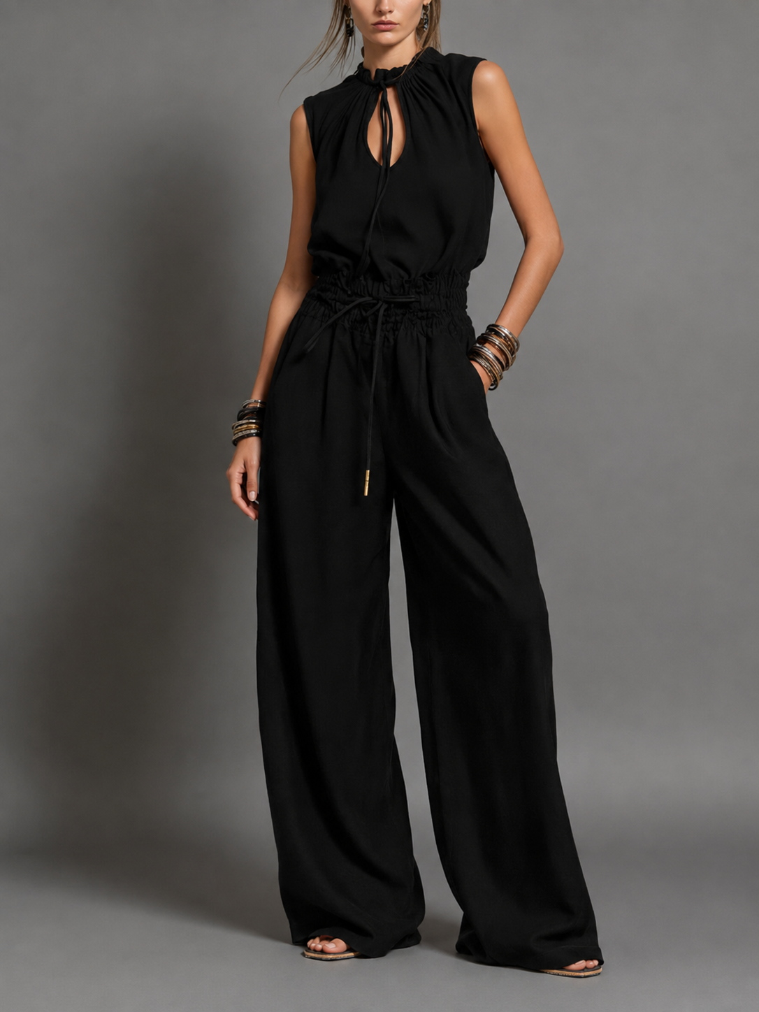 Pauline™ | Tuta in Lino con Collo Halter e Pantaloni Ampi