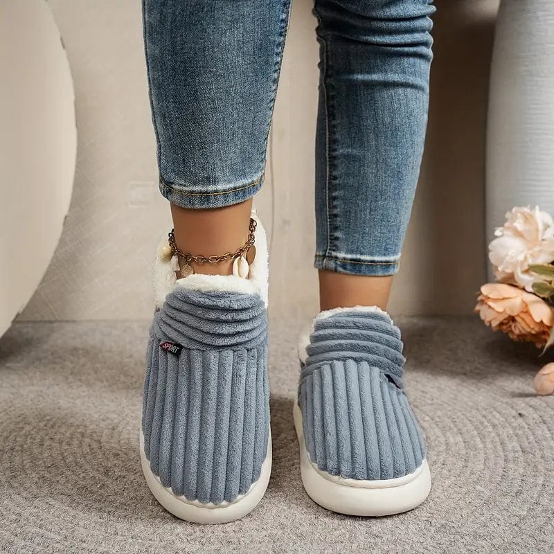 SnuggleStep™ | Pantofole unisex in peluche antiscivolo