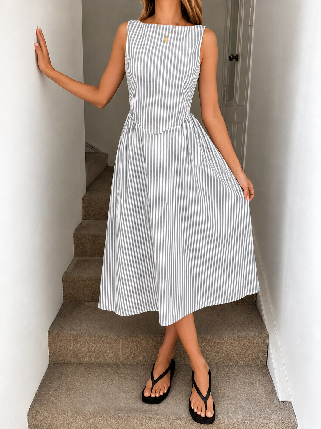 Denise™ | Elegante Abito Midi Camuffa Pancia