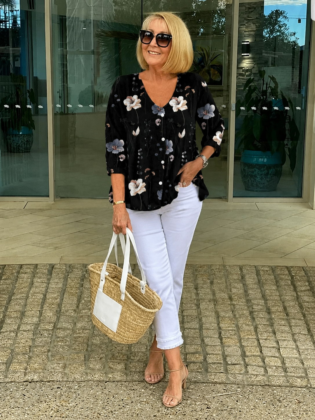 Elanna™ | Blusa con Fiori che Copre la Pancia