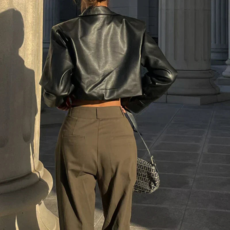 Élise™ | Elegante giacca in finta pelle
