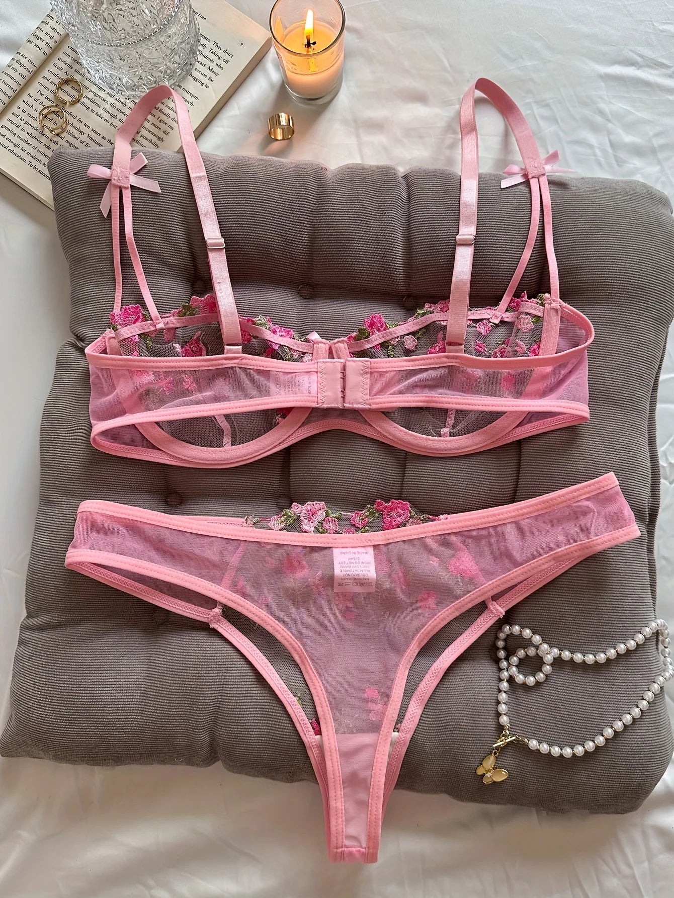 Lola™ | Ensemble de lingerie française (3+2 Gratuit)
