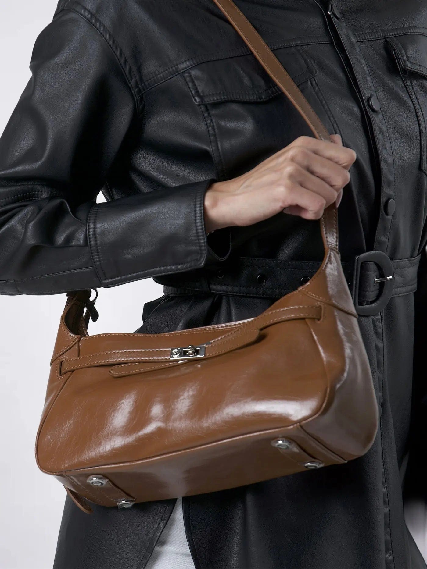 Ione™ | Borsa a Spalla Minimalista
