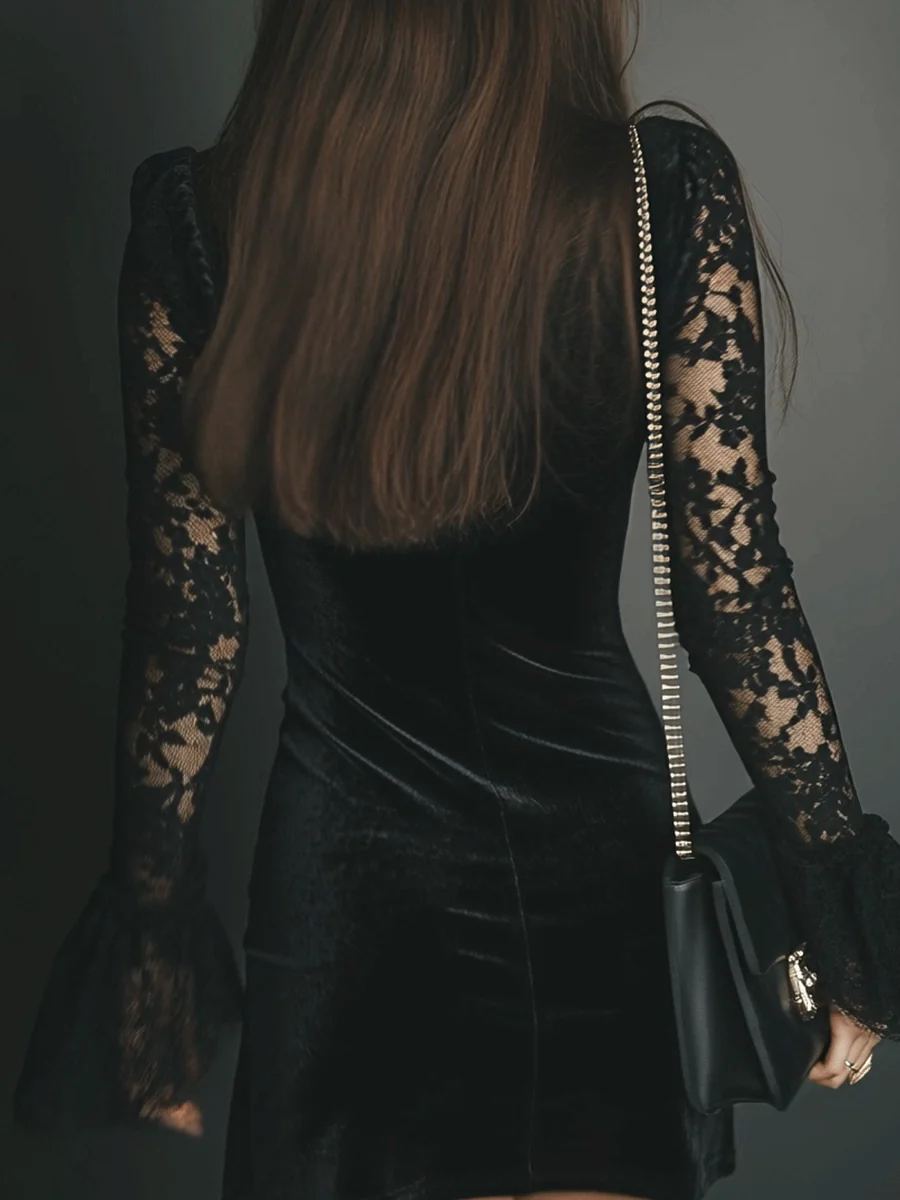 Nell™ | Abito Mini Scollo Elegante