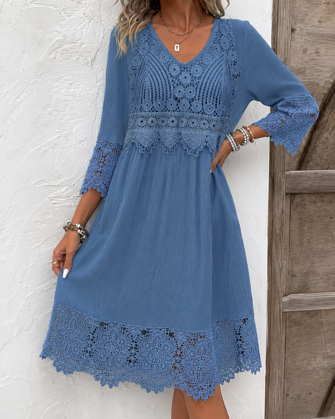 Eliane™ | Abito Midi in Pizzo Camuffa Pancia
