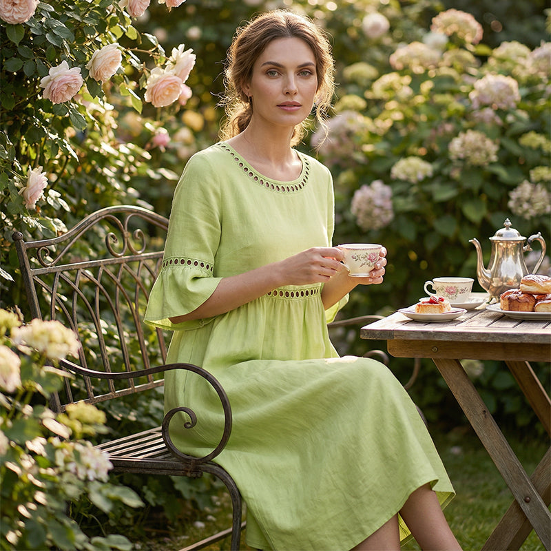 Amara™ | Elegante Abito Midi Camuffa Pancia