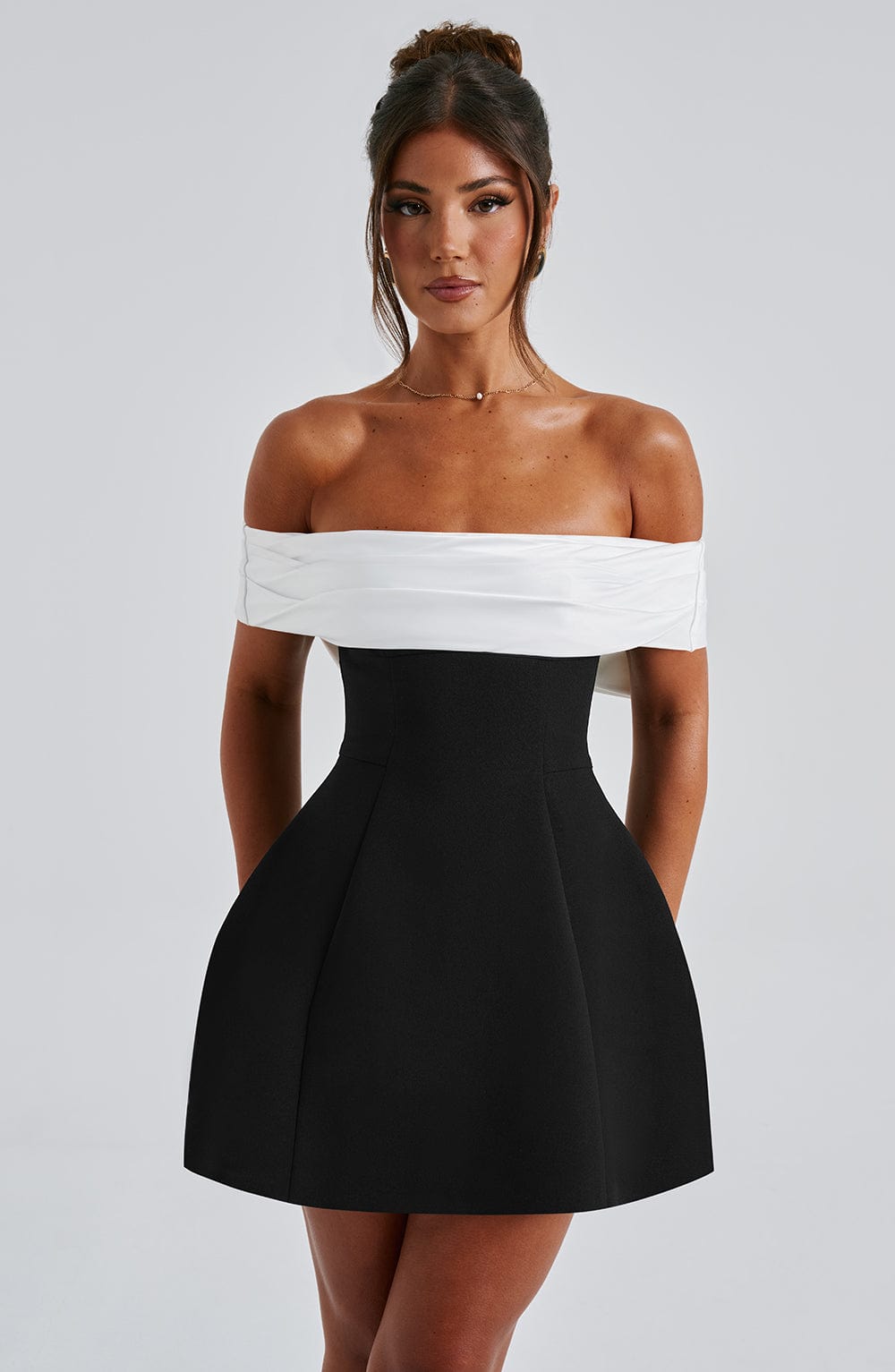 Veya™ | Elegante mini abito bicolore